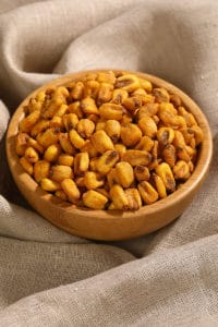 ⁦ذرة محمصة بنكهة الباربكيو - 180غرام⁩ - الصورة ⁦2⁩