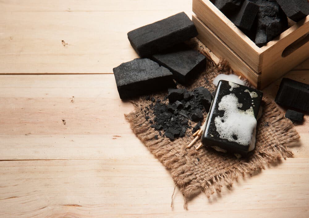 صابونة الفحم النشط