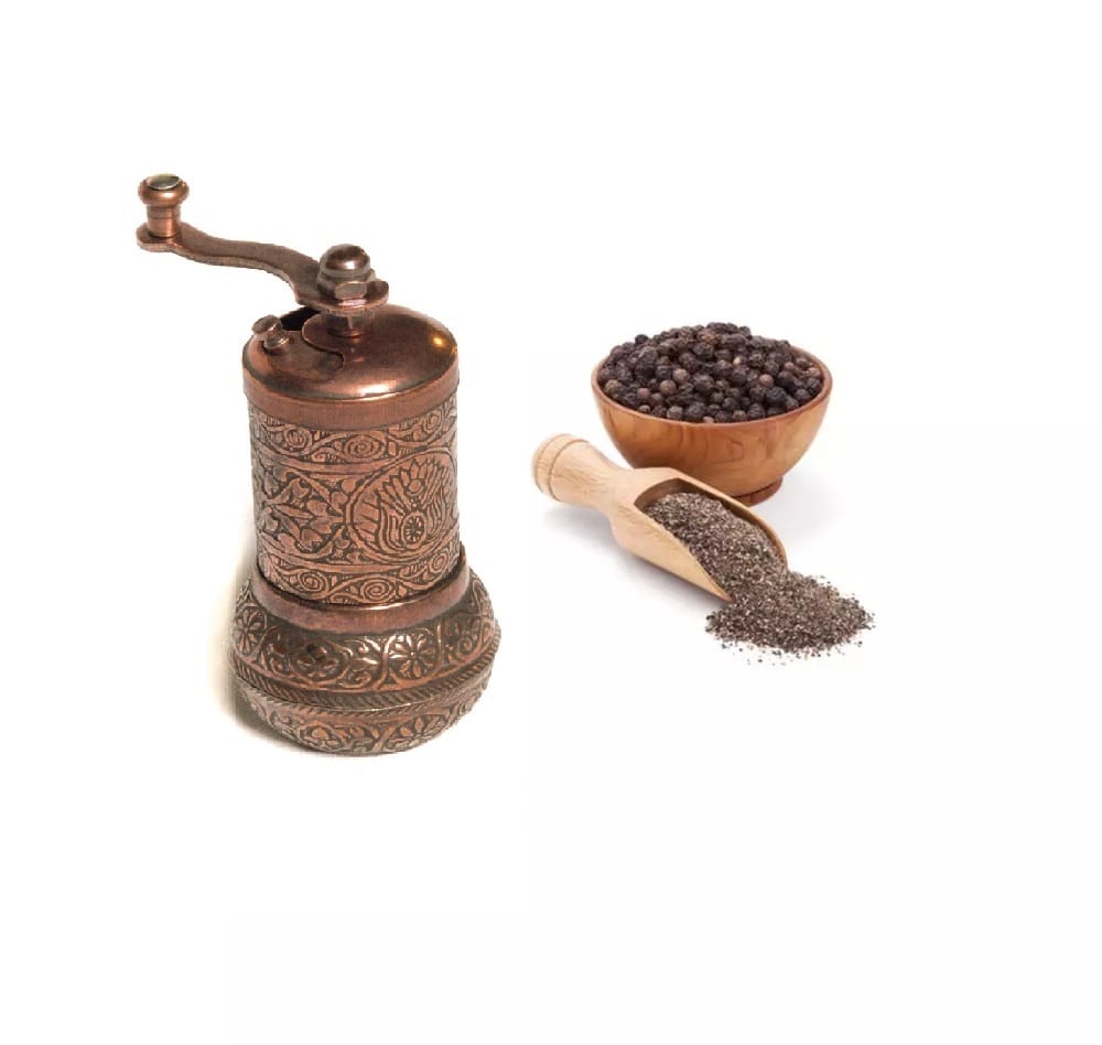 مطحنة يدوية نحاس