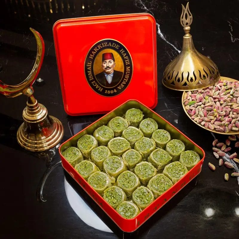 Round baklava with pistachio Hafez Mustafa