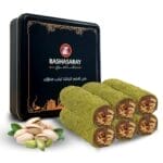 حلقوم ملفوف مزين بالفستق المجروش محشو بالتين المجفف والجوز