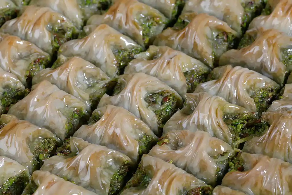 Cimcik Baklava بقلاوة قرصة