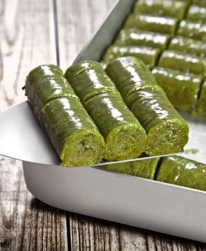 Fıstıklı Yeşil Burma - Dolama بقلاوة خضراء - ملفوف الفستق