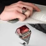 خاتم رجالي من الفضة الإسترليني عيار 925 بحجر الزركون الأحمر