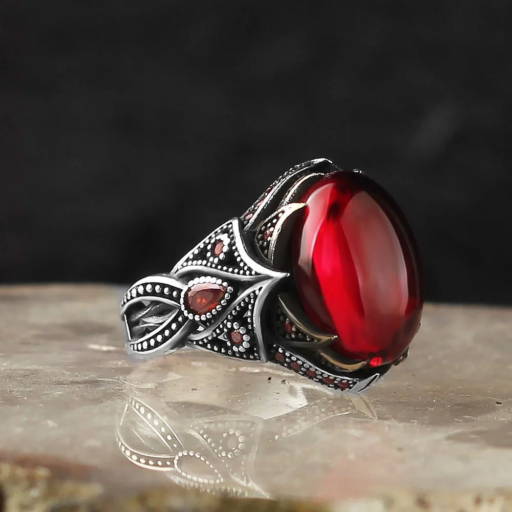 Men's sterling silver ring with a red zircon stone, 925 purity
