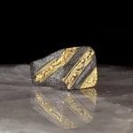 خاتم من الفضة المطلية بالروديوم مُجهزة بتقنية السفع الرملي