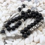 سبحة عقيق أسود مع شرابة من الفضة وإمكانية كتابة اسمك